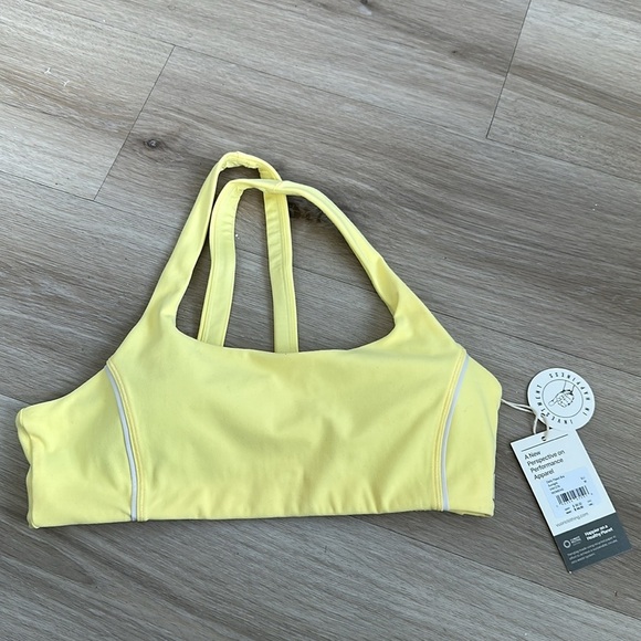Vuori Daily Piped Bra sunlight Racerback Sports Bra Intimates - Picture 6 of 10